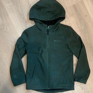 Water resistant jacket